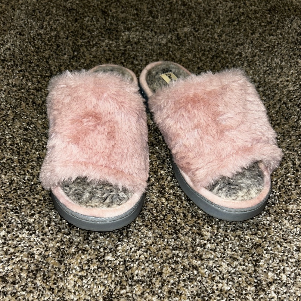 Fuzzy slippers